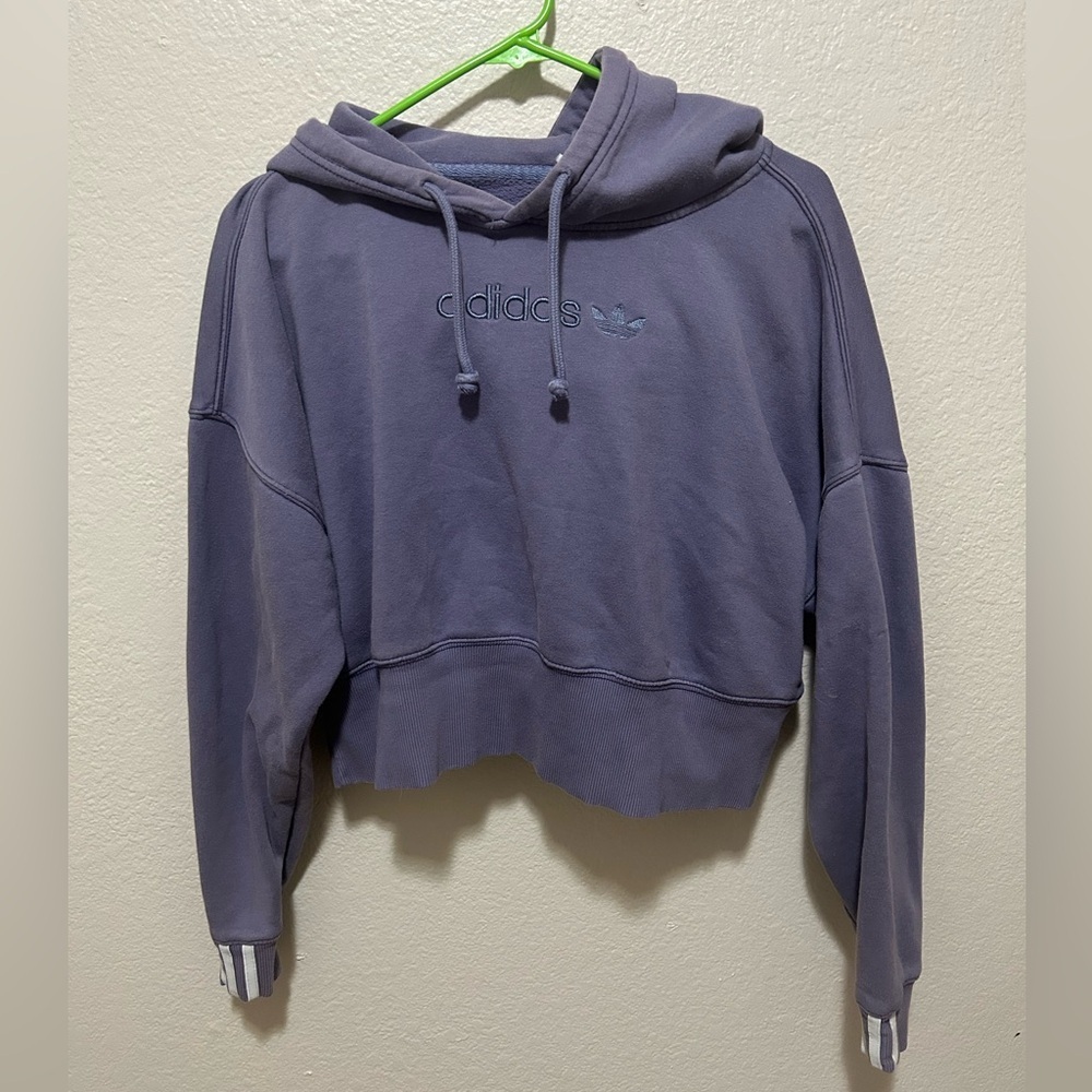 Adidas Cropped Hoodie Logo Front Athlesiure Streetwear Sporty Size Small